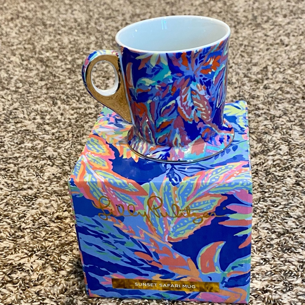 New Lilly Pulitzer Sunset Safari Gold Trim Ceramic Printed Mug 12 oz